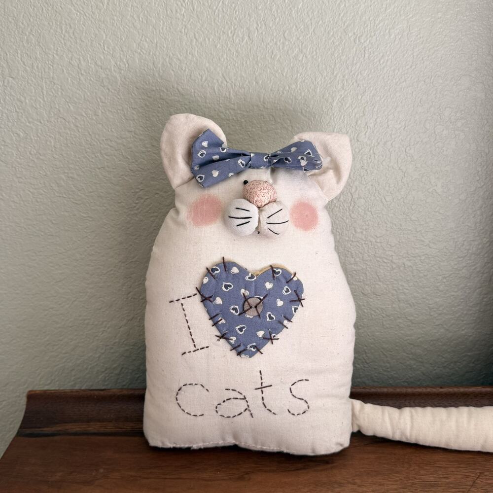 VTG Farmhouse Patchwork Lg. Cat Sitting Stuffed Handmade White